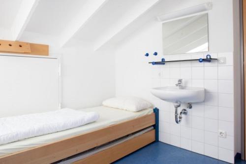 Jugendherberge Ottobeuren - Membership Required Номер фото